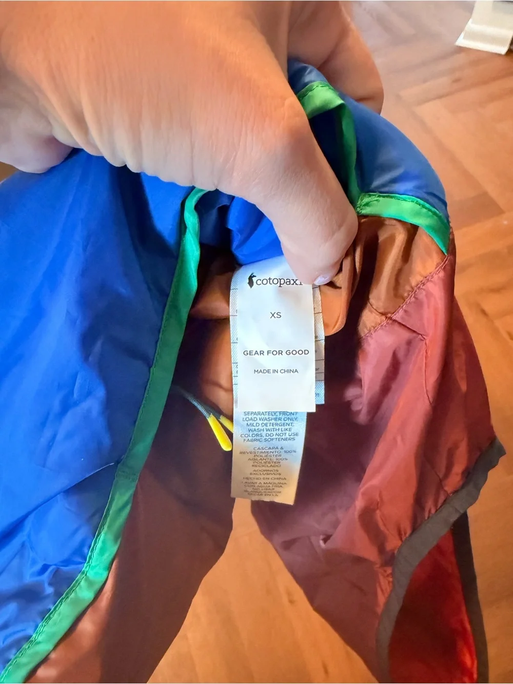 Cotopaxi Teca Windbreaker Vest XS Colorblock Full Zip Lightweight Unisex